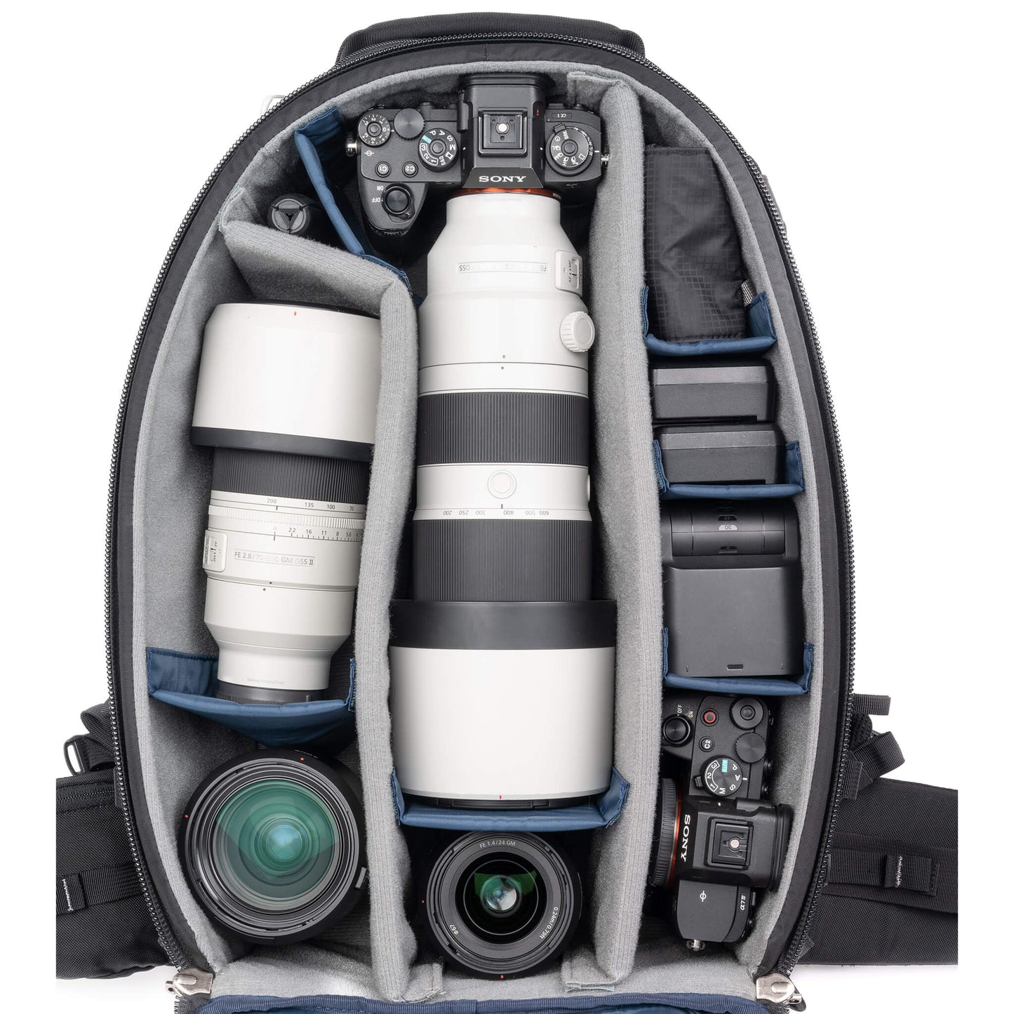Sony A1 with 200-600mm f/5.6-6.3, 70-200mm f/2.8, 24-70mm f/2.8, 24mm f/1.4, A7rIV, Flash