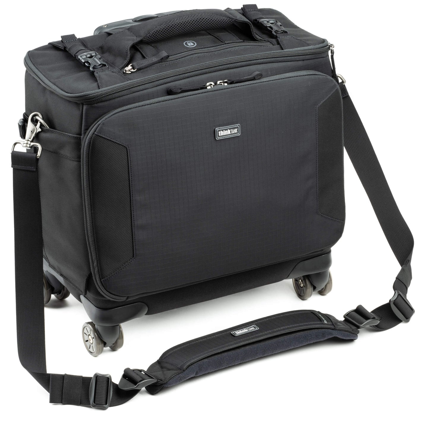 
                  
                    Padded shoulder strap included
                  
                