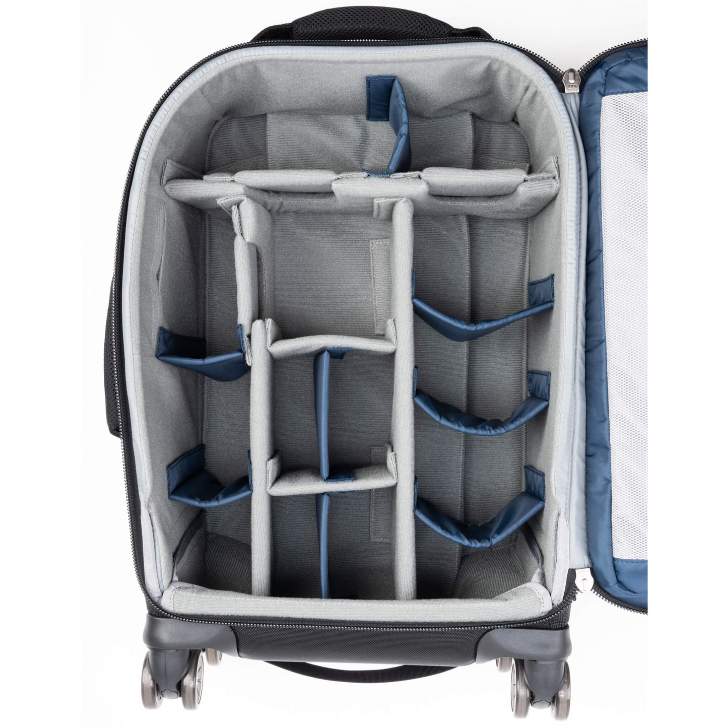 
                  
                    Customizable divider system
                  
                